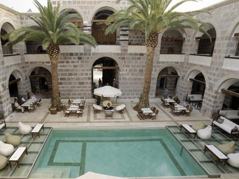 Cesme Kanuni Kervansaray Historical Hotel Kültér fotó